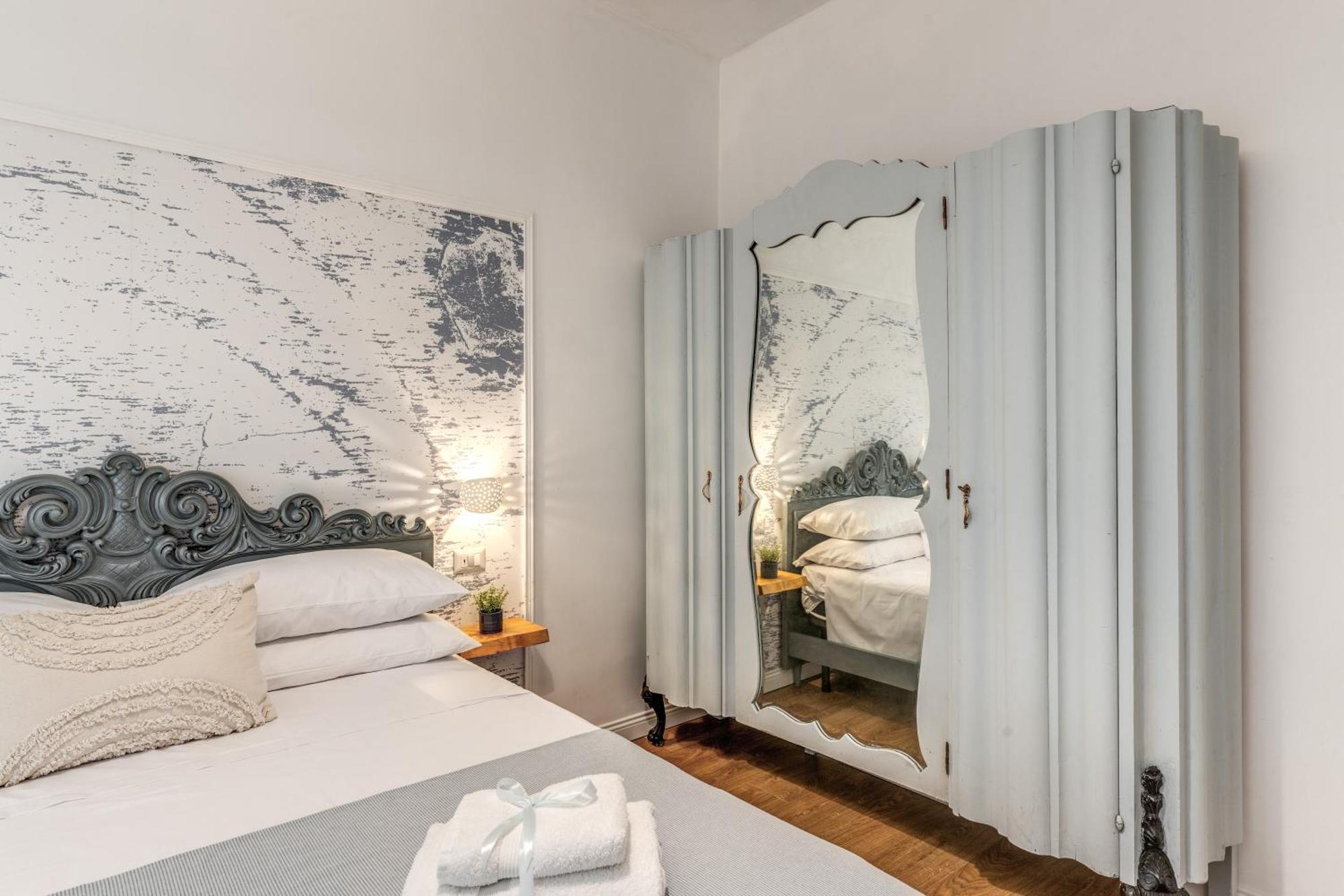 Annamaria Rooms Napels Buitenkant foto